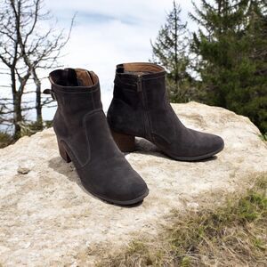 AETREX Rubi Arch Support Weather-Friendly Brown Suede Ankle Boot Sz 9 - 9.5